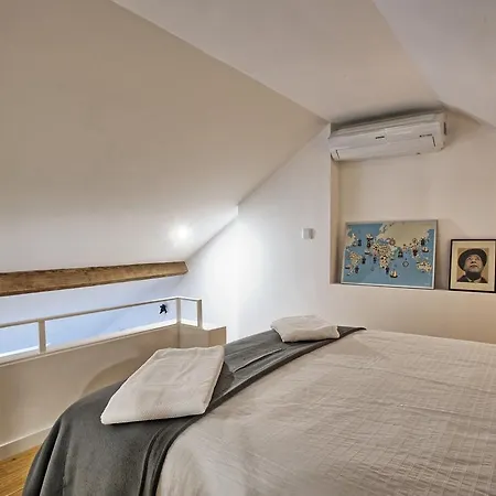 Downtown Boutique Apartment