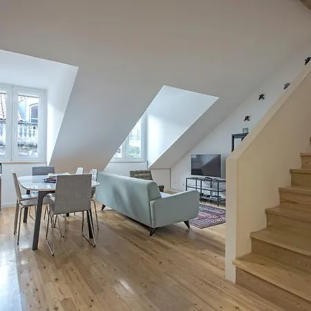 דירה Downtown Boutique Duplex